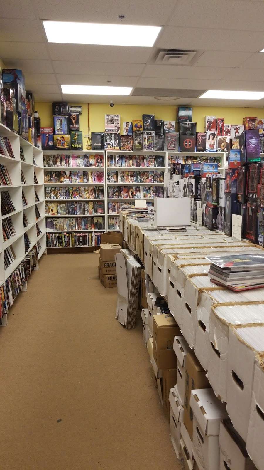 Comic Store | 115 Northeastern Blvd, Nashua, NH 03062, USA | Phone: (603) 881-4855