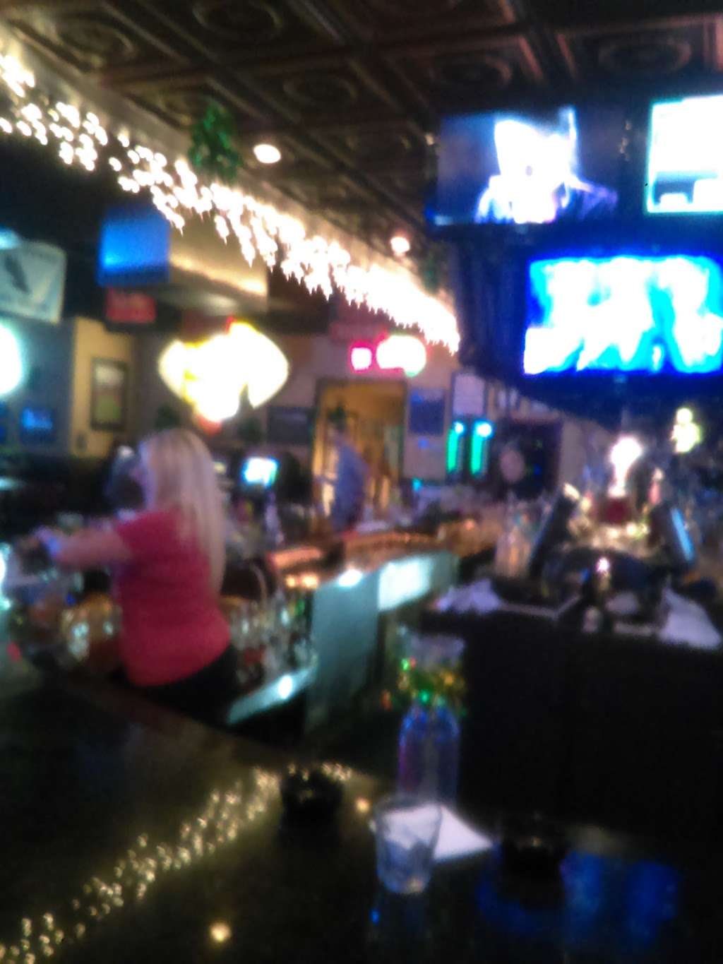 Pennisons Sports Pub | 7610 Cherry Park Dr B, Houston, TX 77095, USA | Phone: (281) 859-8100