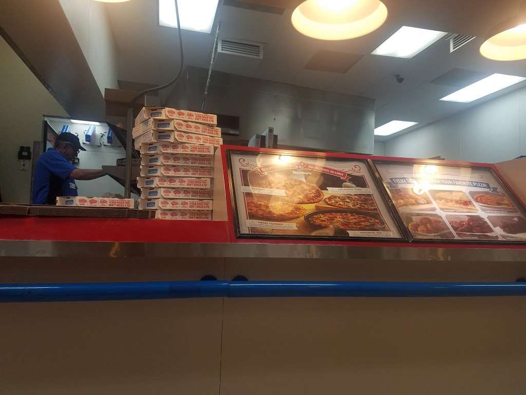 Dominos Pizza | 10431 Lemon Ave, Rancho Cucamonga, CA 91737, USA | Phone: (909) 989-7777