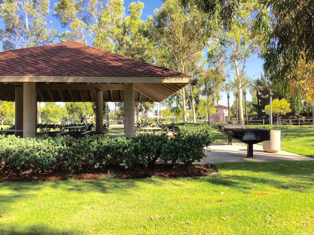 Hicks Canyon Park | 3864 Viewpark Ave, Irvine, CA 92602, USA | Phone: (949) 724-6827