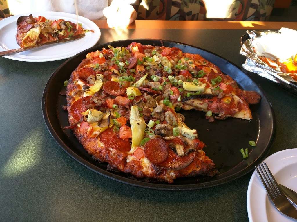 Round Table Pizza | 1400 W Campbell Ave, Campbell, CA 95008, USA | Phone: (408) 374-2640