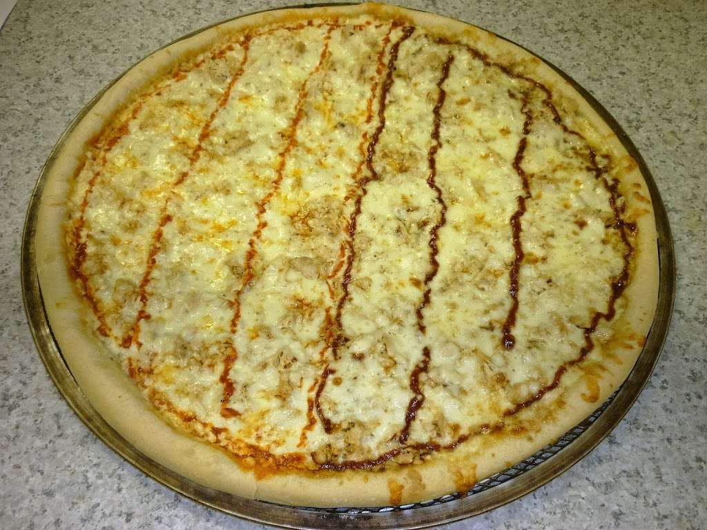 VIP Pizza & Pasta | 471 E Uwchlan Ave, Chester Springs, PA 19425, USA | Phone: (610) 594-6666