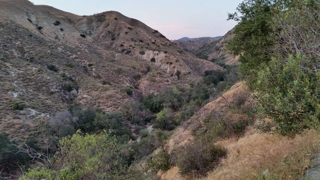 Borrego Canyon Overlook Park | 21 Viaggio Ln, Foothill Ranch, CA 92610, USA