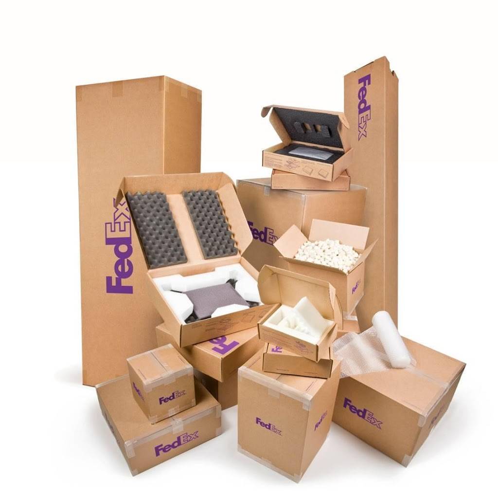 FedEx Office Print & Ship Center | 5885 Kingstowne Blvd, Alexandria, VA 22315, USA | Phone: (703) 258-0009