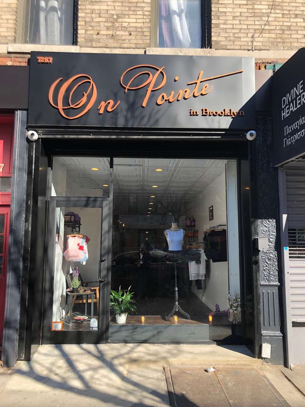 On Pointe in Brooklyn | 7207 3rd Ave, Brooklyn, NY 11209, USA | Phone: (646) 598-1815