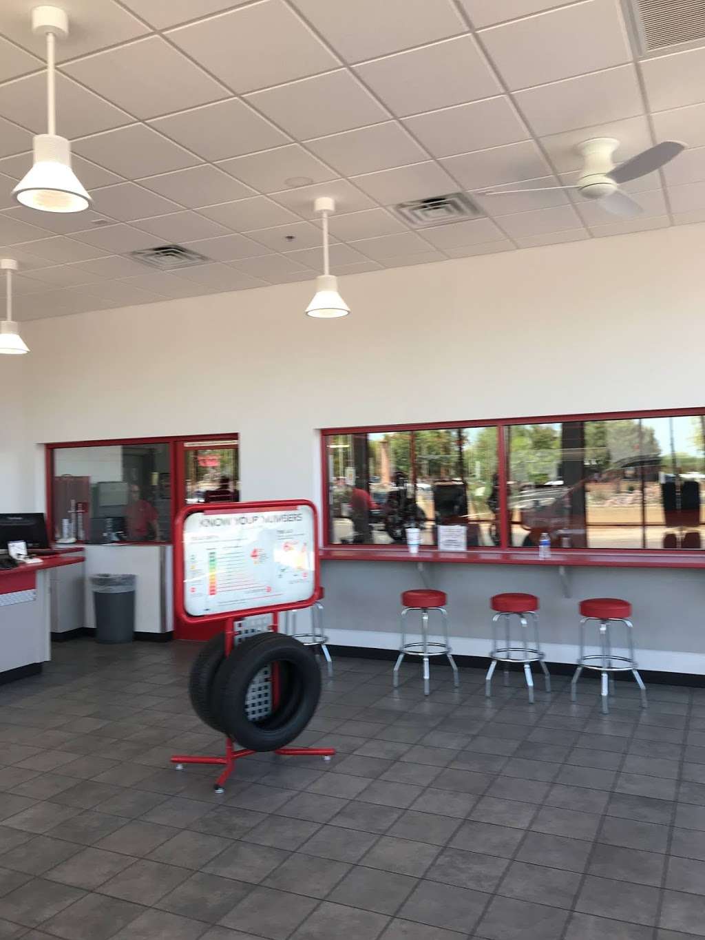 Discount Tire | 9885 W Lower Buckeye Rd, Tolleson, AZ 85353, USA | Phone: (602) 337-5403