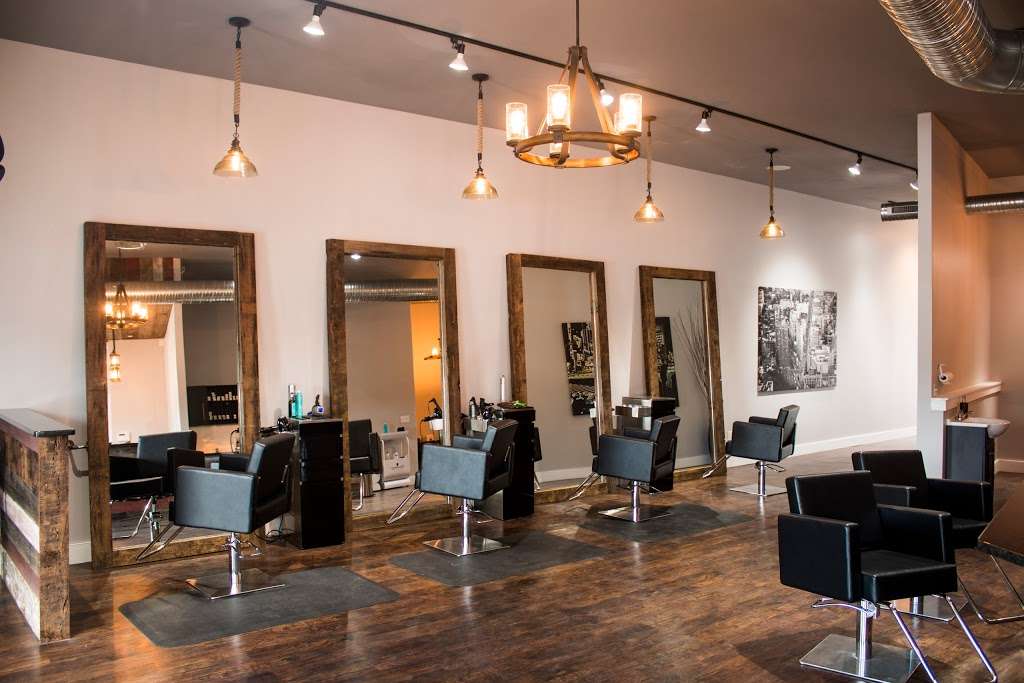 Salon Bella | 787 Main St S, Woodbury, CT 06798, USA | Phone: (203) 586-1900