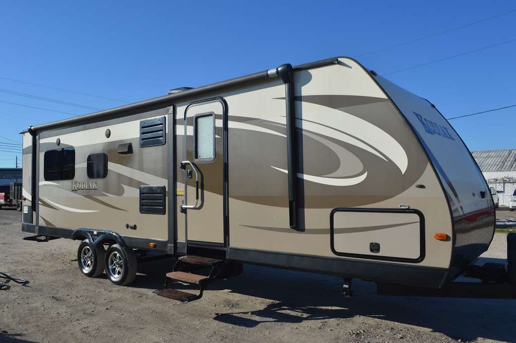 American Dream Vacations - RV Rentals and Sales | 16712 North Fwy, Houston, TX 77090, USA | Phone: (281) 872-9200