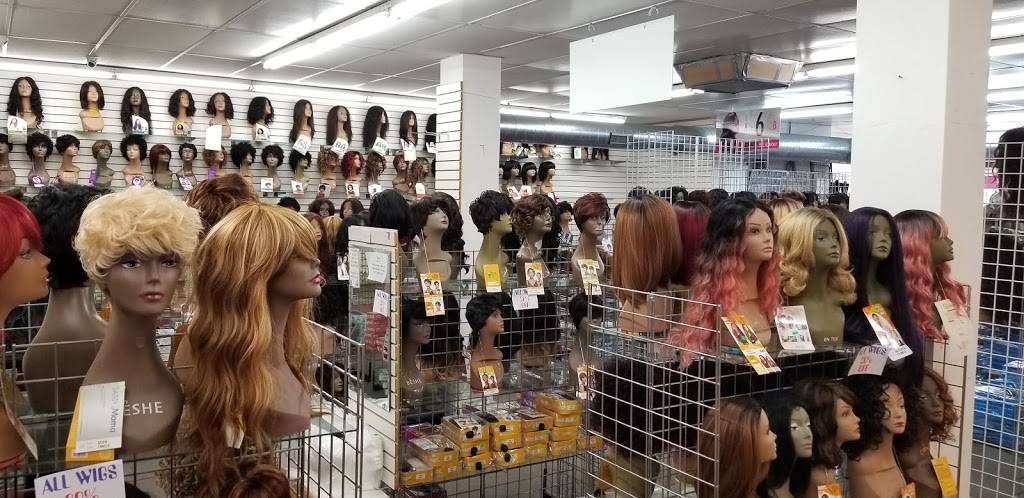 Wig Town | 126 E 47th St, Chicago, IL 60653, USA | Phone: (773) 624-4259