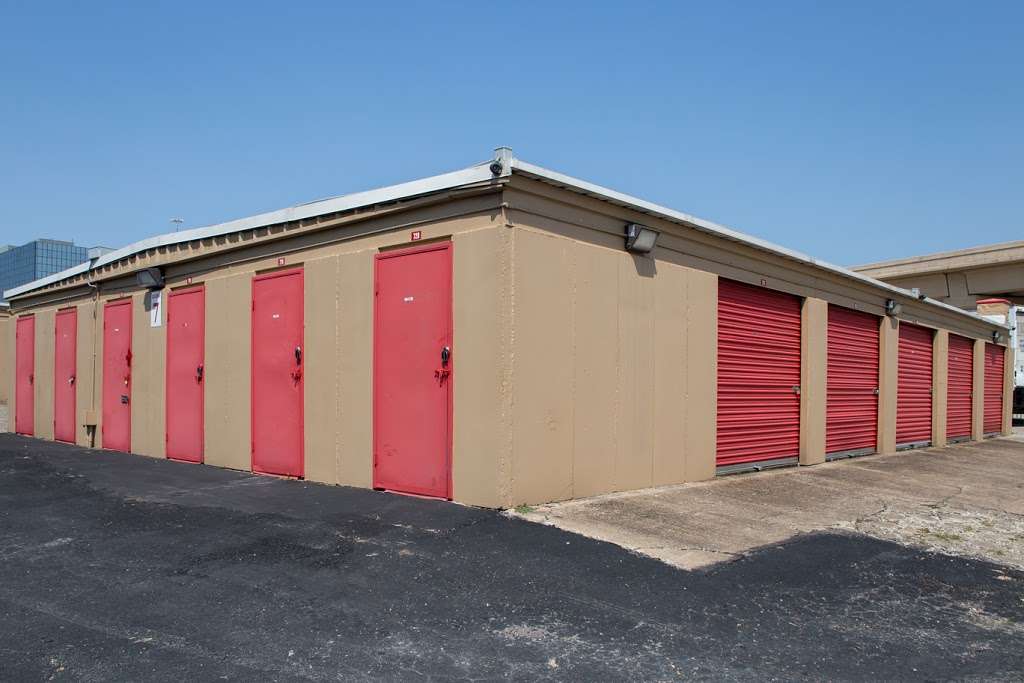 Move It Self Storage - LBJ | 8500 Lyndon B Johnson Fwy, Dallas, TX 75243, USA | Phone: (972) 234-0262