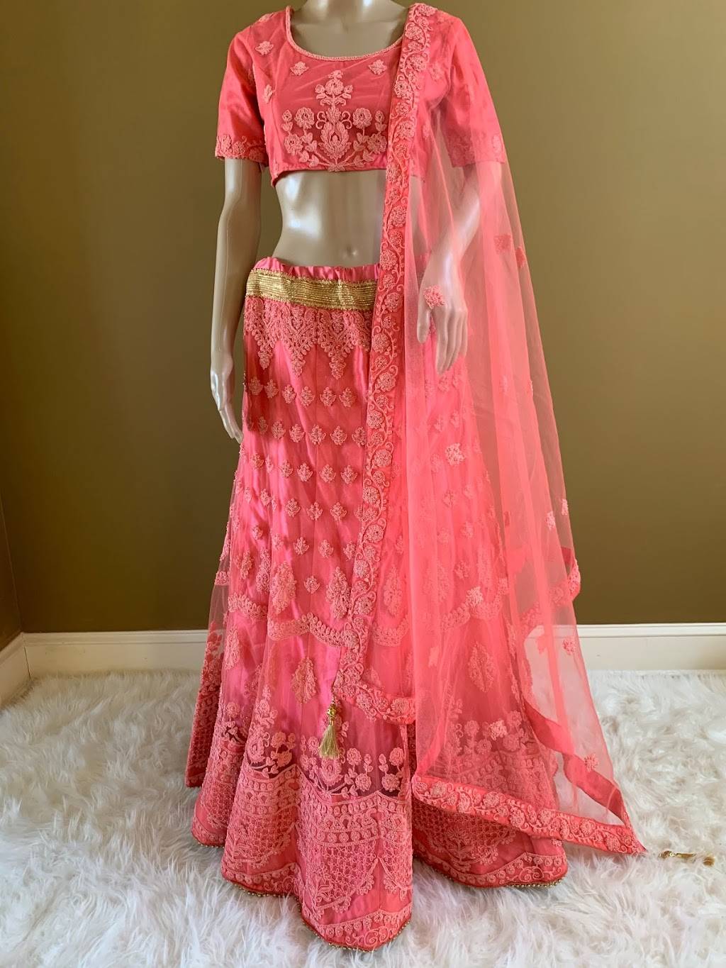 SaaR Collection - Indian Clothing and Jewelry | 9404 W 150th Terrace, Overland Park, KS 66221, USA | Phone: (805) 358-4938