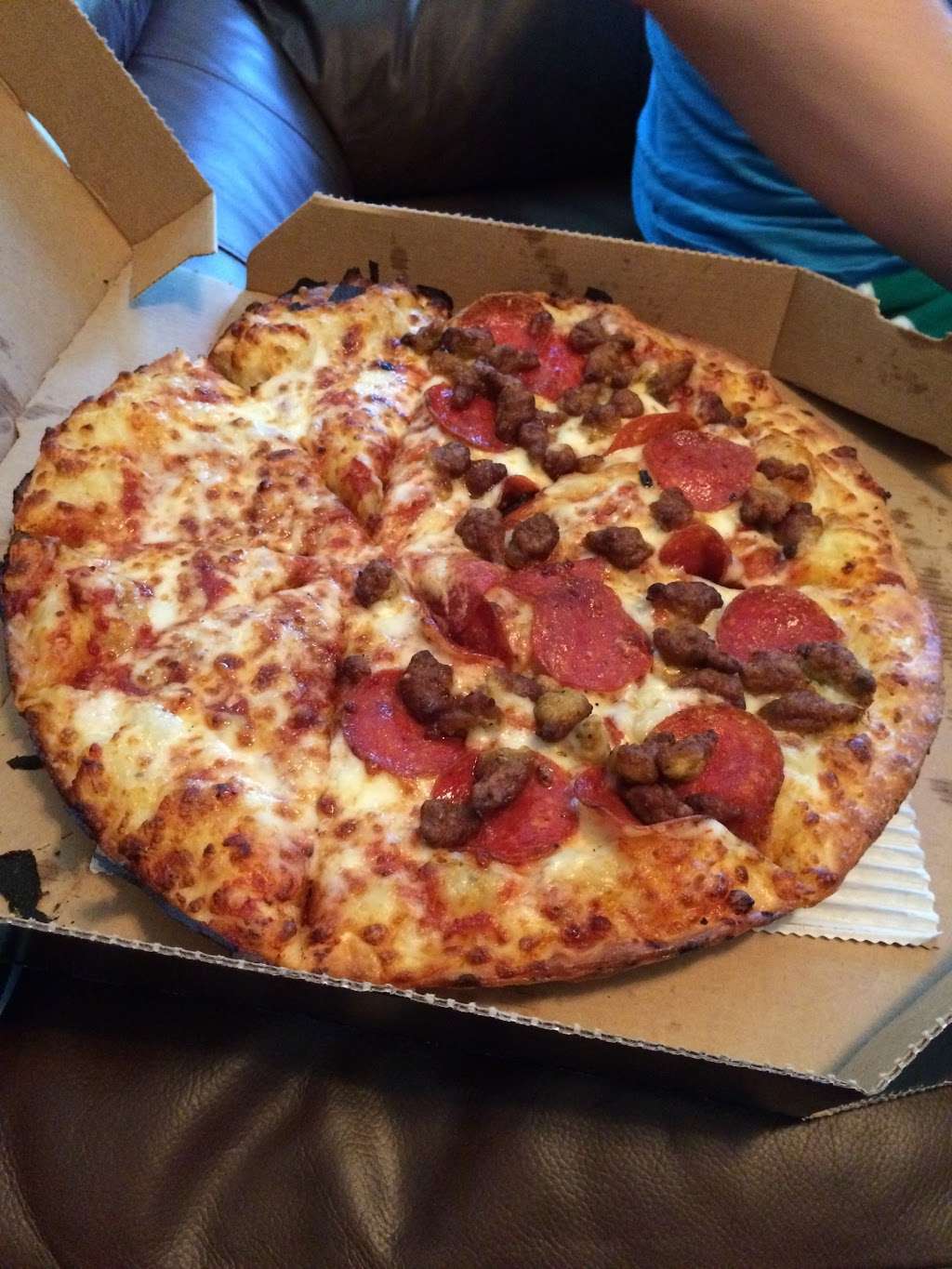 Dominos Pizza | 6390 De Zavala Rd Ste 107, San Antonio, TX 78249, USA | Phone: (210) 696-1600