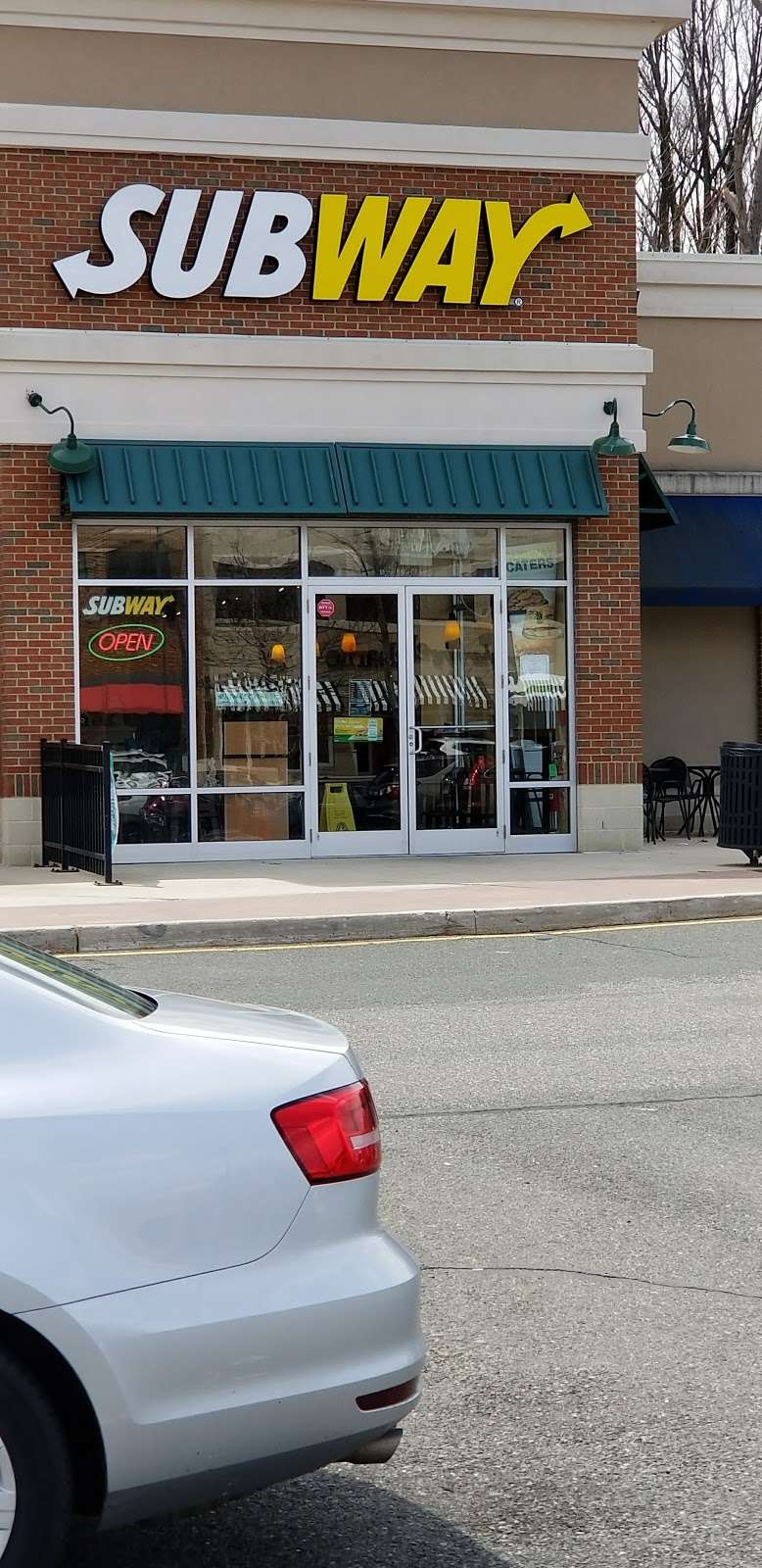 Subway Restaurants | 785 Shoppes Blvd M, North Brunswick Township, NJ 08902, USA | Phone: (732) 658-3152