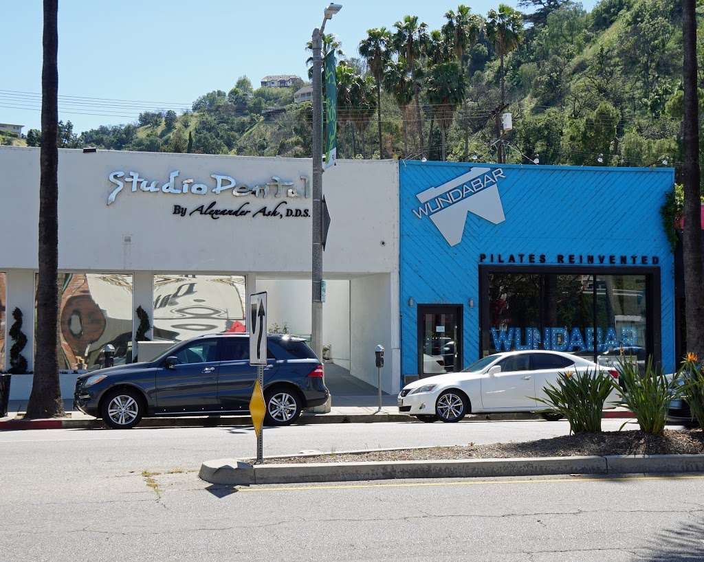 WundaBar Pilates- Studio City | 12416 Ventura Blvd, Studio City, CA 91604, USA | Phone: (626) 304-2600