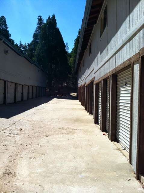 Dart Canyon Storage | 148 S Dart Canyon Rd, Crestline, CA 92325, USA | Phone: (909) 338-5124