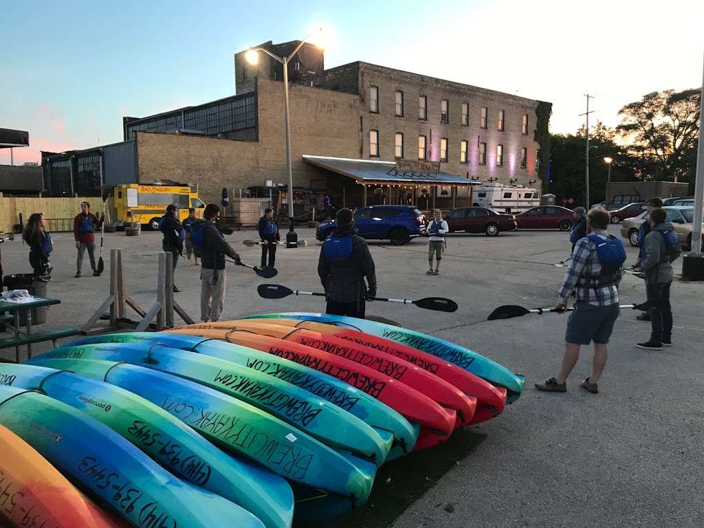 Brew City Kayak - Milwaukee Kayak Rentals and Tours | 820 S Water St, Milwaukee, WI 53204, USA | Phone: (414) 939-5443