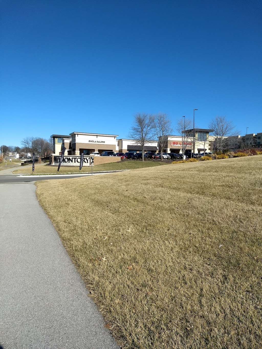Promontory Shopping Center | 9029 Metcalf Ave, Overland Park, KS 66212, United States