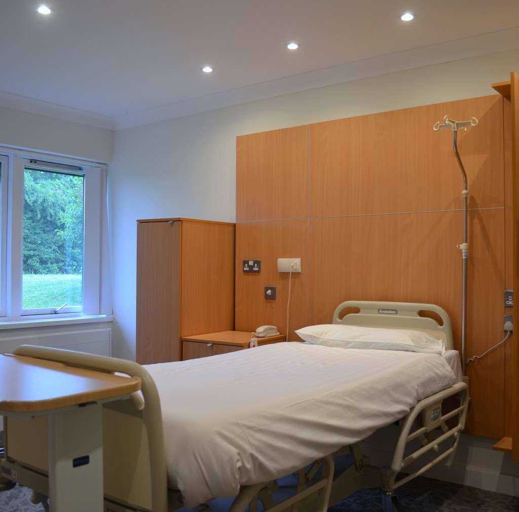 Rivers Hospital | High Wych Rd, Hertfordshire, Sawbridgeworth CM21 0HH, UK | Phone: 01279 600282