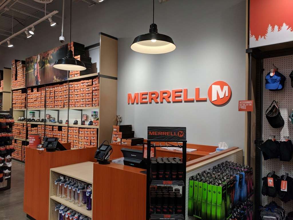 Merrell | 80 Premium Outlets Blvd #737, Merrimack, NH 03054, USA | Phone: (603) 429-0904