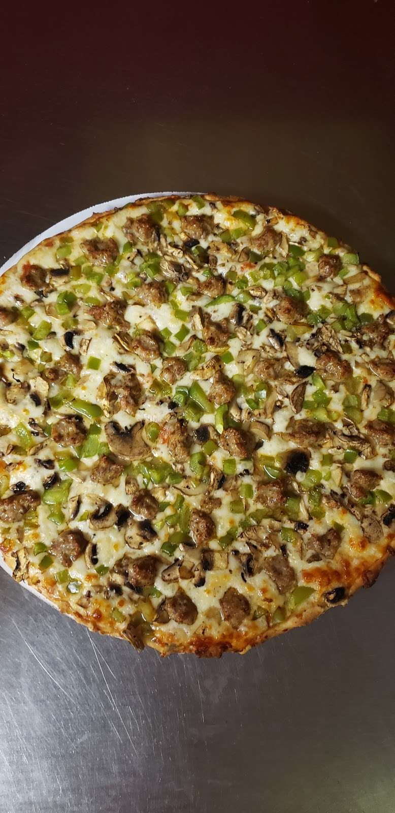 Little Giant Pizza at the beach | 2418 St Lawrence Ave, Long Beach, IN 46360, USA | Phone: (219) 874-4268