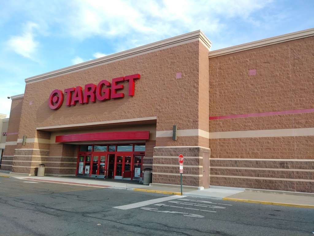 Target | 125 E N Pointe Dr, Salisbury, MD 21804, USA | Phone: (410) 572-6144