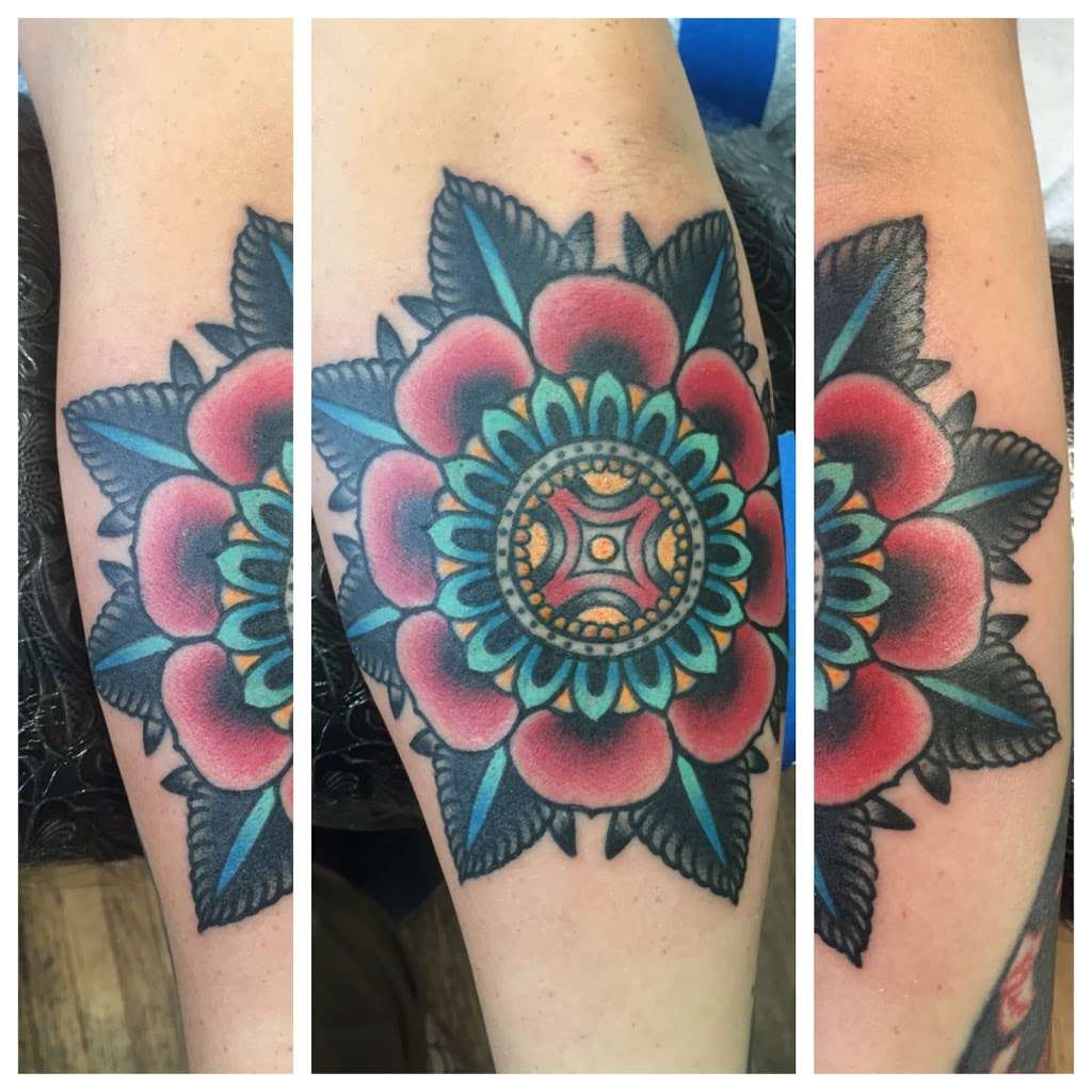 Red Letter Tattoo | 410 E Eisenhower Blvd, Loveland, CO 80537, USA | Phone: (970) 461-5041