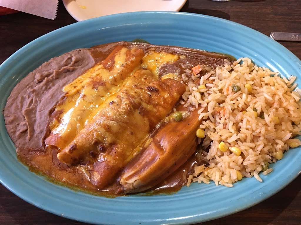 El Ranchero Mexican Restaurant & Cantina | 24551 TX-494 Loop #111, Kingwood, TX 77339, USA | Phone: (281) 358-5660