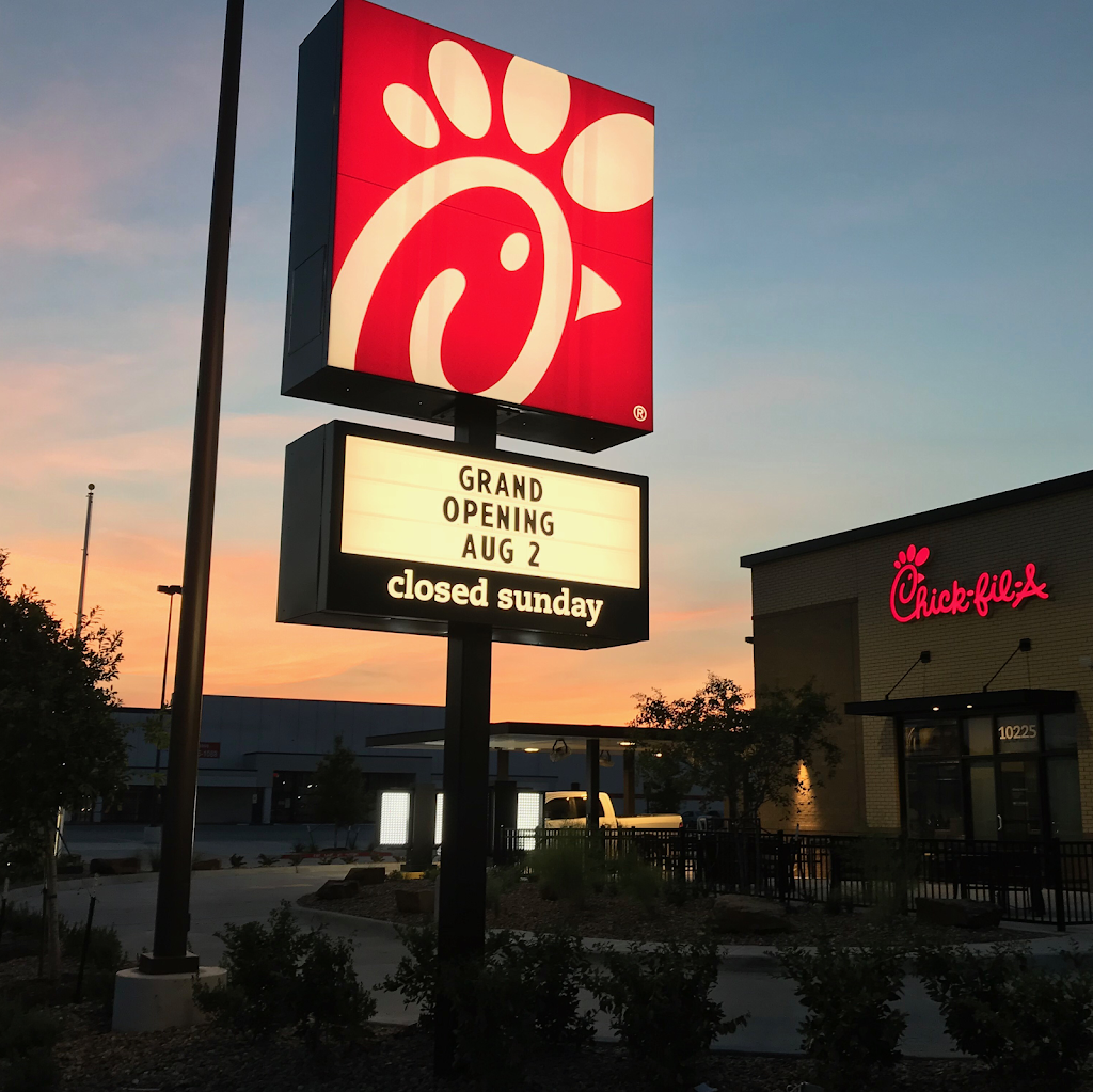 Chick-fil-A 45 & Almeda | 10225 Almeda Genoa Rd, Houston, TX 77075, USA | Phone: (713) 946-1800