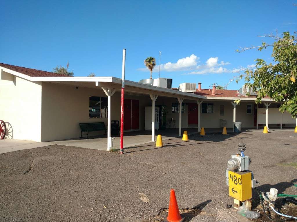 Kings Row RV Park | 3660 Boulder Hwy, Las Vegas, NV 89121, USA | Phone: (702) 457-3606