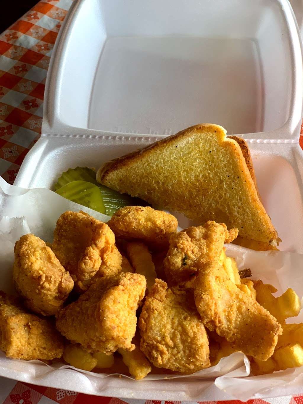 Sunday Morning Catfish and More | 1038 Pioneer Rd, Mesquite, TX 75149, USA | Phone: (214) 994-6476