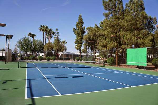 Paradise RV Resort | 10950 W Union Hills Dr, Sun City, AZ 85373, USA | Phone: (623) 977-0344