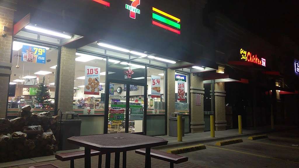 7-Eleven | 2680 Old Denton Rd, Carrollton, TX 75007, USA | Phone: (972) 446-7900