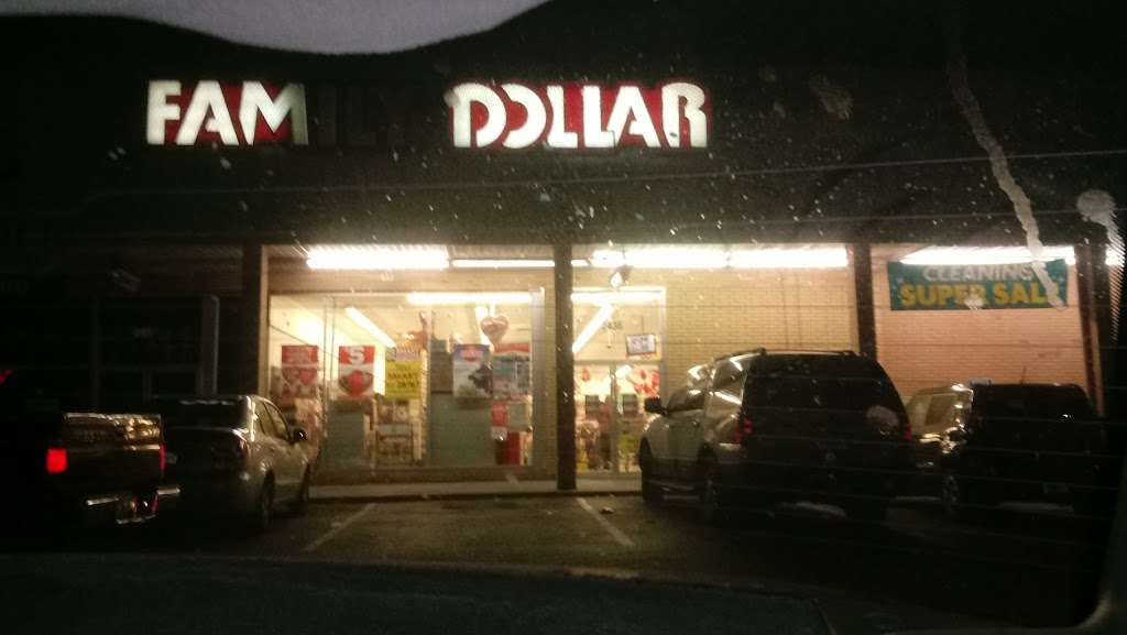 Family Dollar | 2436 S French Ave, Sanford, FL 32771, USA | Phone: (407) 302-2888