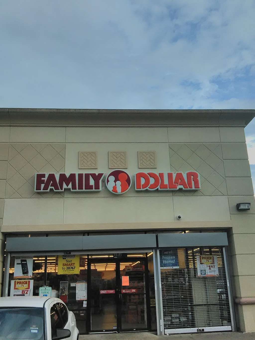 Family Dollar | 565 Uvalde Rd #B, Houston, TX 77015, USA | Phone: (713) 453-2424