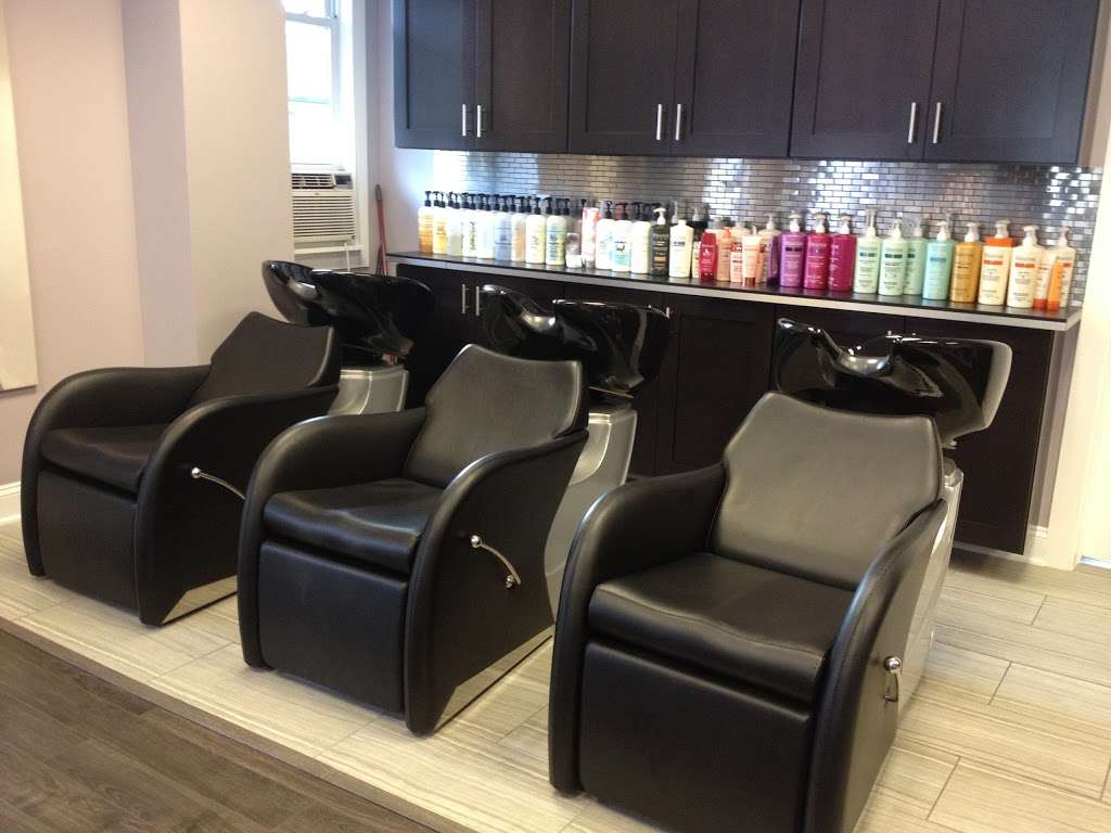 Le Palais Hair Lounge | 1011 NJ-70 Ste. D, Brielle, NJ 08730, USA | Phone: (732) 451-6689