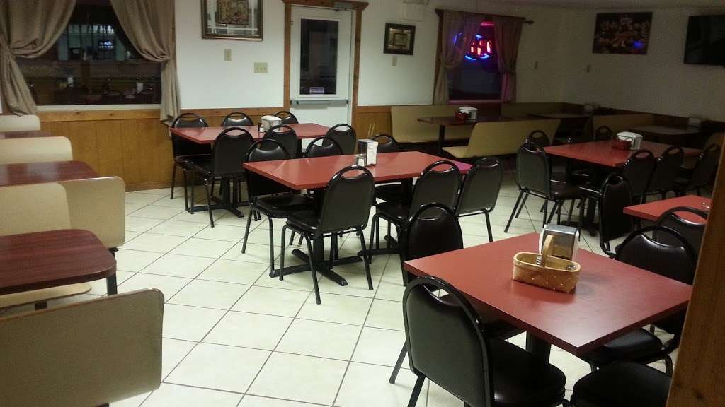 Italian Garden Pizza Restaurant | 2 Neil Rd, Shippensburg, PA 17257, USA | Phone: (717) 300-3325