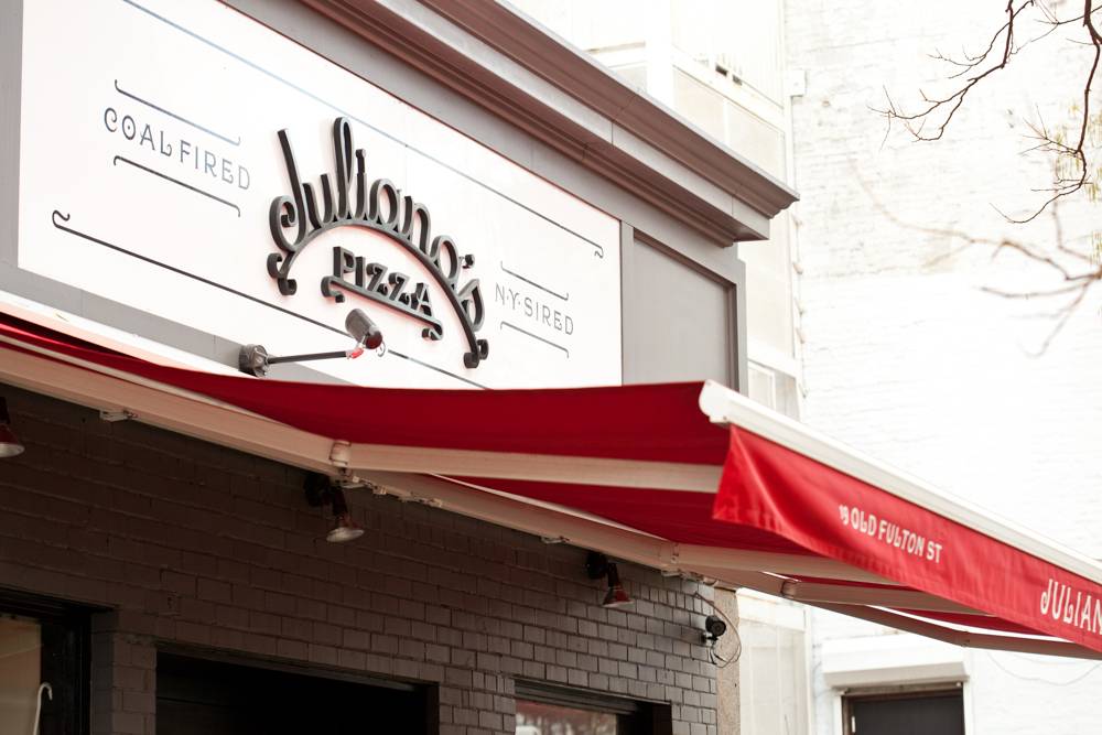 Julianas | 19 Old Fulton St, Brooklyn, NY 11201, USA | Phone: (718) 596-6700