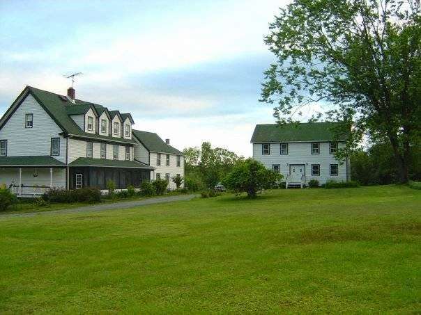 Mount Pleasant House Bed and Breakfast | 38 Corkscrew Rd, Barryville, NY 12719, USA | Phone: (845) 557-3838