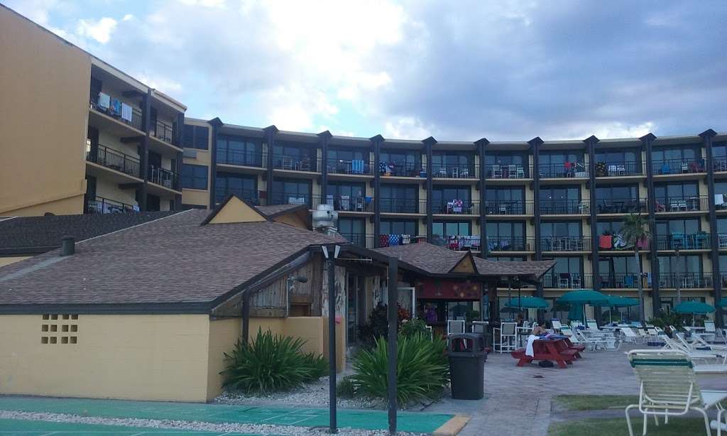 Hawaiian Inn Beach Resort | 2301 S Atlantic Ave, Daytona Beach Shores, FL 32118, USA | Phone: (800) 922-3023