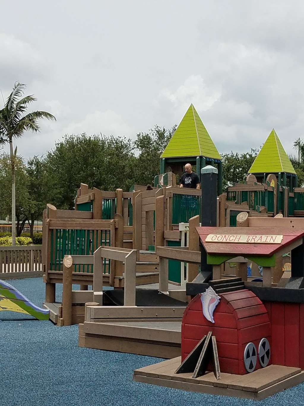 Tiger Shark Cove Playground | 13800 Greenbriar Blvd, Wellington, FL 33414, USA | Phone: (561) 791-4005