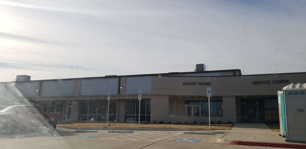 Grand Connection Transit | 1821 W Freeway St, Grand Prairie, TX 75051, USA | Phone: (972) 237-8546