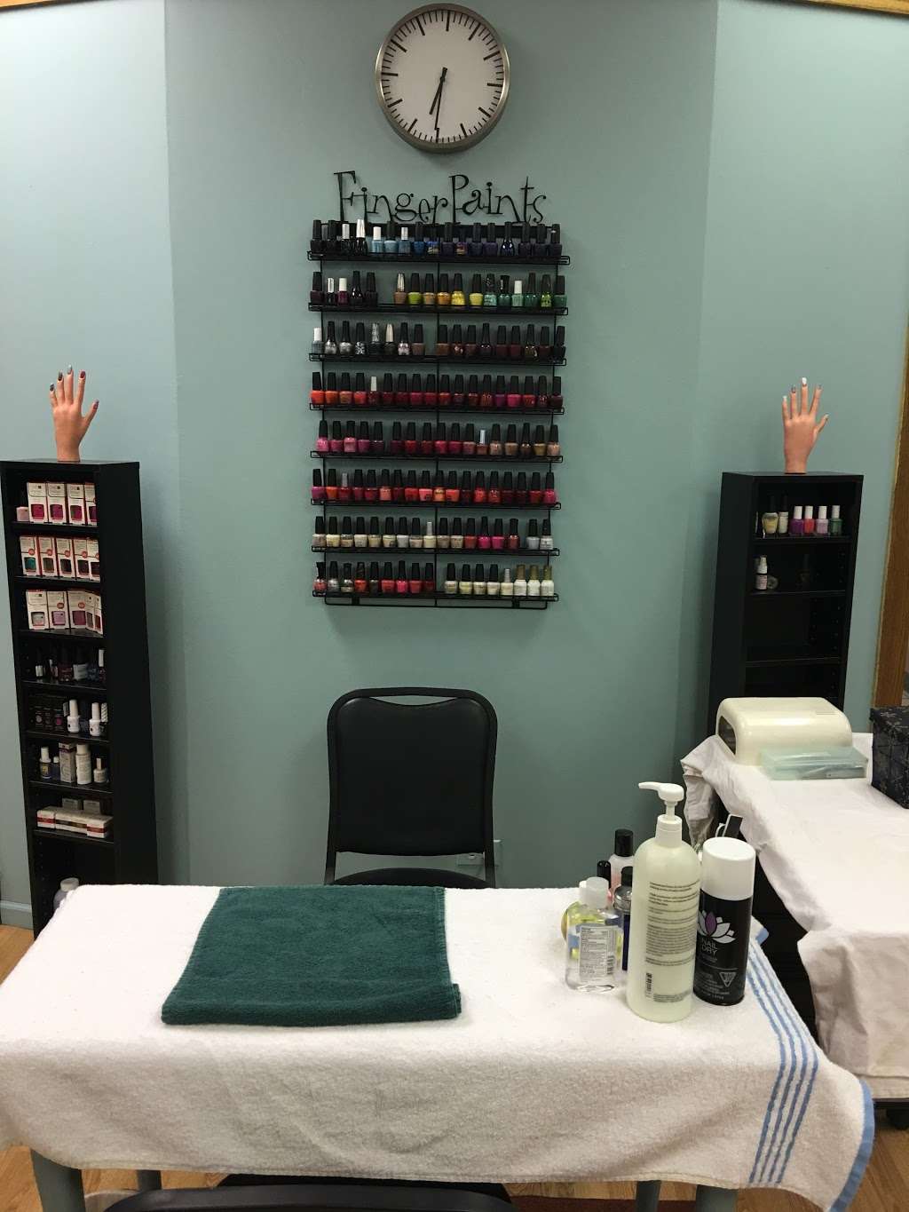 Salon 21 & Spa | 375 E Bailey Rd, Naperville, IL 60565, USA | Phone: (630) 355-8661