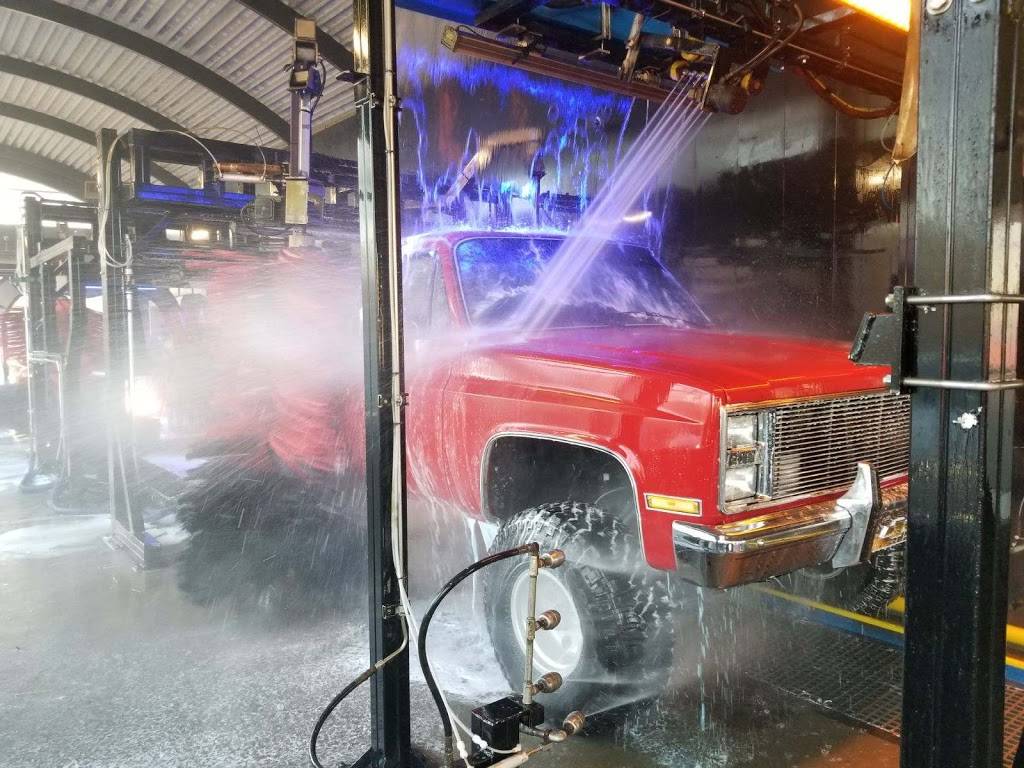 Lightning McClean Car Wash | 1031 Martin Luther King Jr Pkwy, Durham, NC 27713, USA | Phone: (919) 361-6777