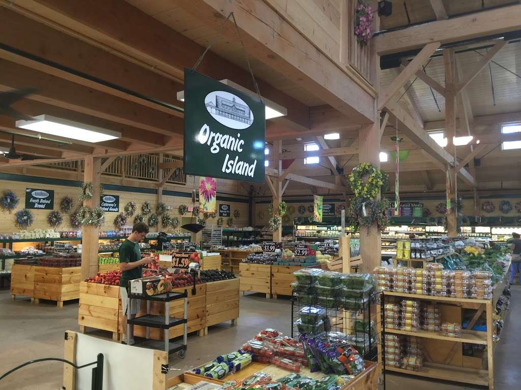 Calaresos Farm Stand & Garden Center | 100 Main St, Reading, MA 01867, USA | Phone: (781) 944-6010