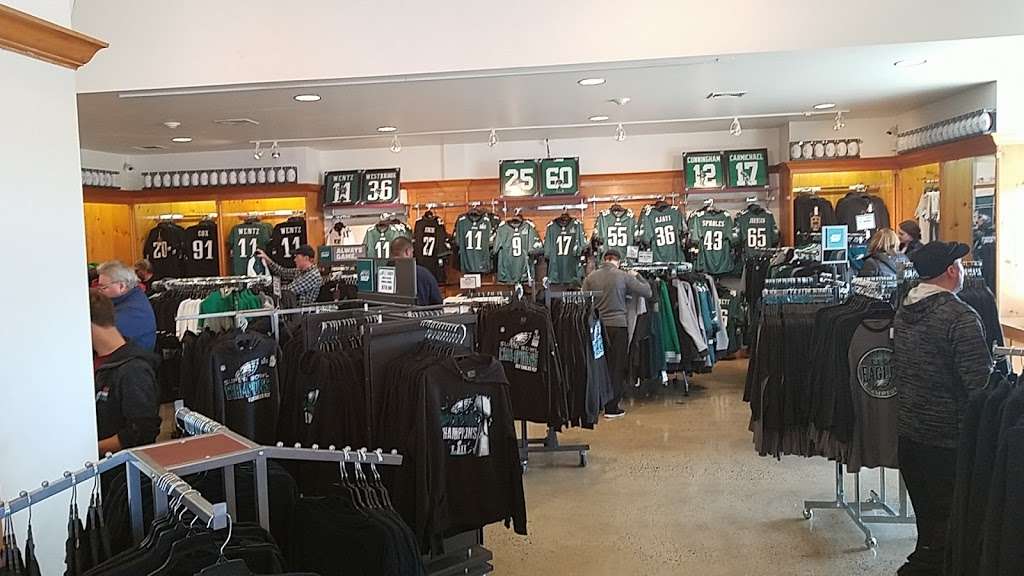 Eagles Pro Shop | 35 S Willowdale Dr #105, Lancaster, PA 17602, USA | Phone: (717) 299-0265