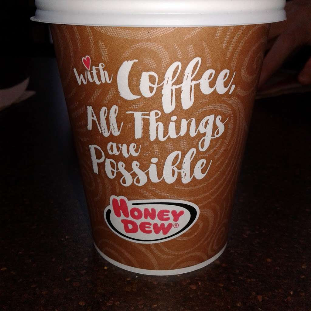 Honey Dew Donuts | 1485 Pleasant St, Bridgewater, MA 02324, USA | Phone: (508) 697-2800