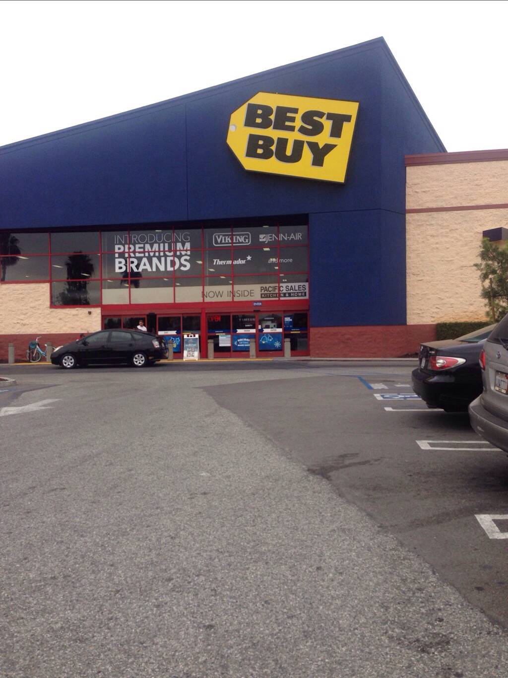 Best Buy | 5101 Clark Ave, Lakewood, CA 90712, USA | Phone: (562) 529-6500