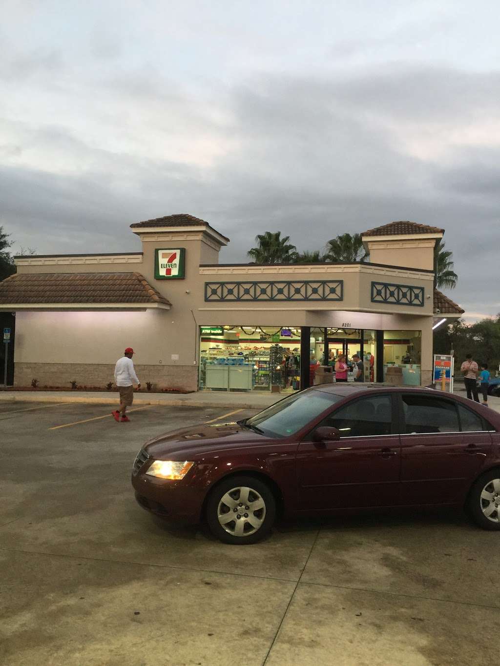 7-Eleven | 8201 Champions Gate Blvd, Davenport, FL 33896, USA | Phone: (407) 396-0587