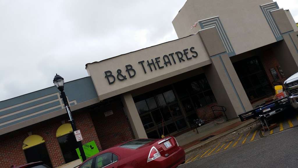 B&B Theatres Leavenworth Landing 5 | 225 Delaware St, Leavenworth, KS 66048, USA | Phone: (913) 651-4646