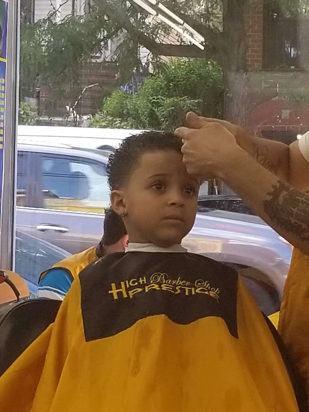 High Barber Shop Prestige | 206 Jamaica Ave, Brooklyn, NY 11207, USA | Phone: (646) 737-5341